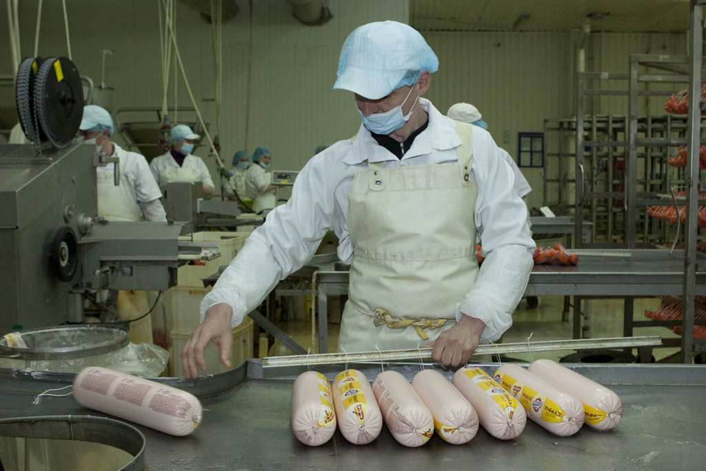 Игорь Швайка в Днепропетровской области посетил ООО мясокомбинат «Юбилейный» Игорь Швайка в Днепропетровской области посетил ООО мясокомбинат «Юбилейный»