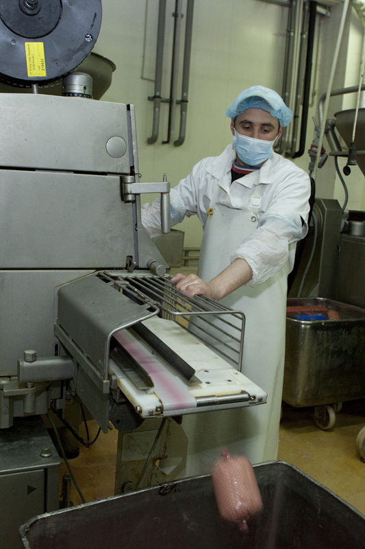 Игорь Швайка в Днепропетровской области посетил ООО мясокомбинат «Юбилейный» Игорь Швайка в Днепропетровской области посетил ООО мясокомбинат «Юбилейный»