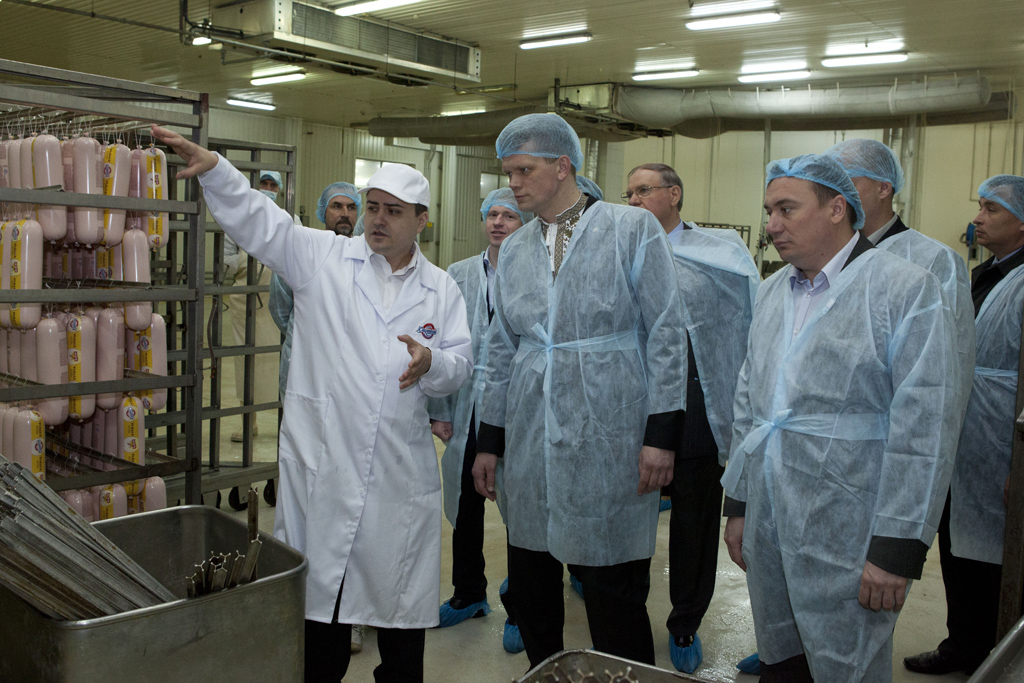 Игорь Швайка в Днепропетровской области посетил ООО мясокомбинат «Юбилейный» Игорь Швайка в Днепропетровской области посетил ООО мясокомбинат «Юбилейный»